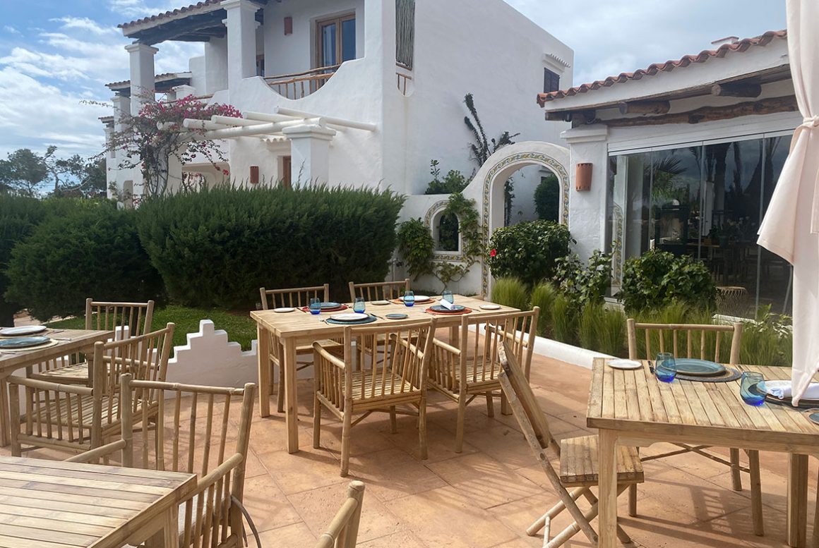 ibizagevoel-petunia-terras